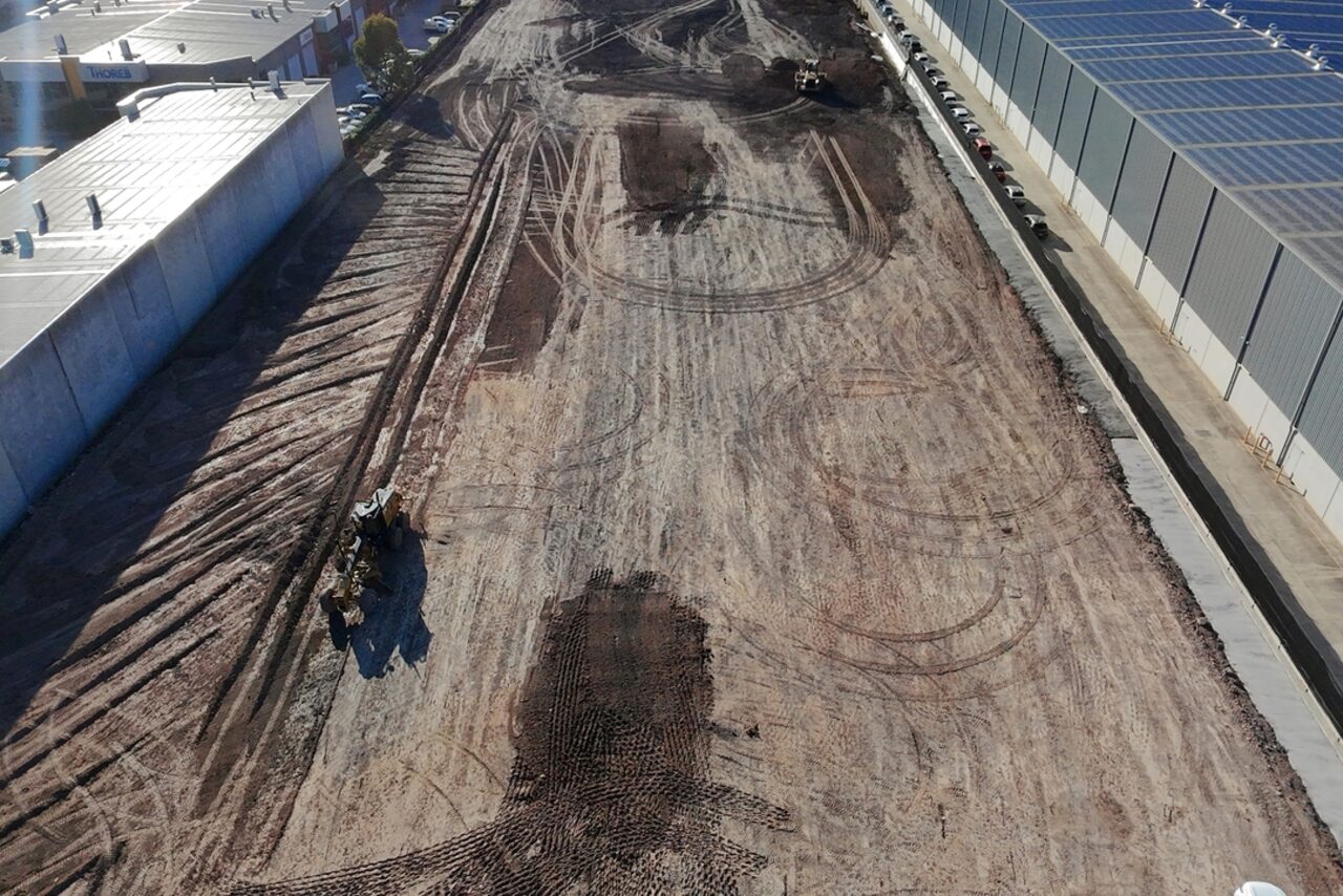 Graded warehouse pad